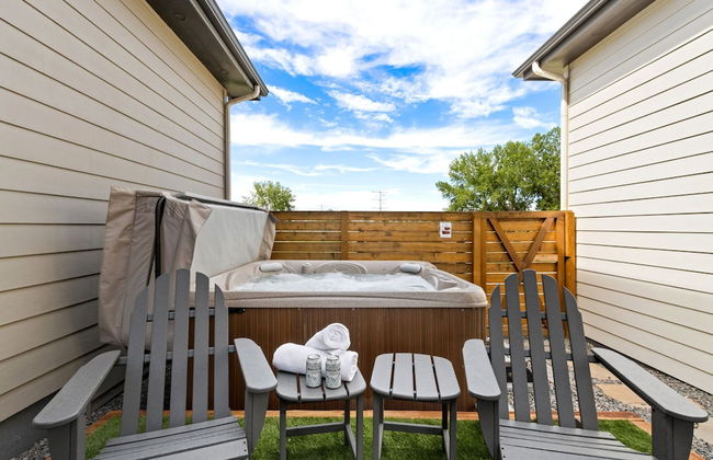 Contemporary Gem - Rooftop Deck & Private Hot Tub! - Foto 42
