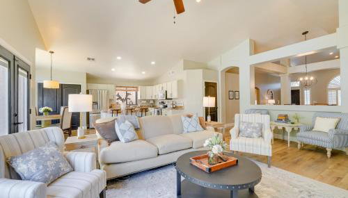 Near Golf and Hikes! Poolside Retreat in Phoenix - Foto 4