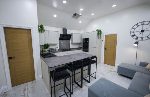 Cozy Charming Bungalow BRAND NEW - Photo 1