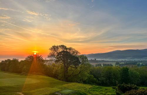 Stunning Central Flat w/ Parking - Foto 23