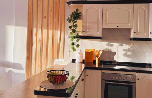 OCEANFRONT CHILLSTAY - 4 Beds and a Pool - Foto 20