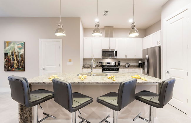 4 BR 4 BA Villa 5min Disneyworld 1804ft BBQ - Foto 8