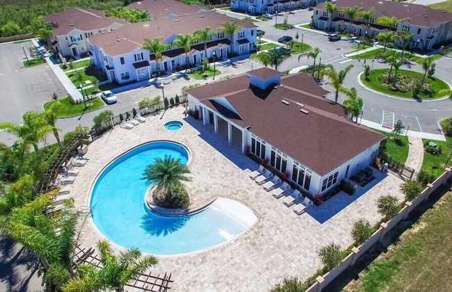 Lucaya Village Resort 4 Bedroom TownHome 4 Townhouse by RedAwning - Foto 24