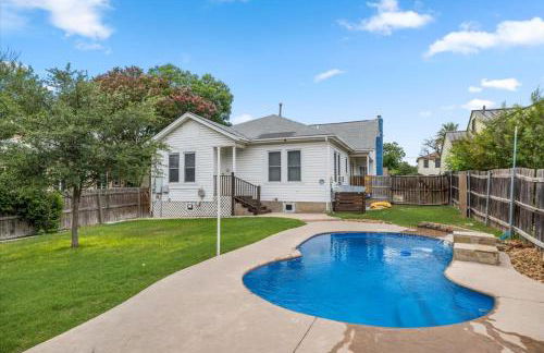 Evergreen Manor Private Pool 3BR No Stairs Retreat - Foto 46