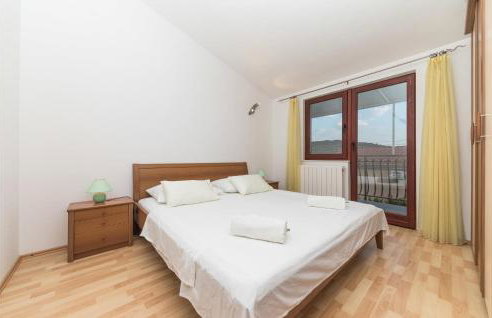 Relaxing Holiday Home With Pool, Fitness Area, and Entertainment Facilities - Photo 69