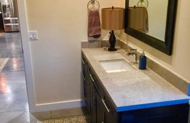 Pua Lani 2 Bedroom Home by RedAwning - Photo 57