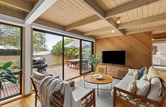 3 Bedroom House - Jan Juc - Near Beach - Photo 9