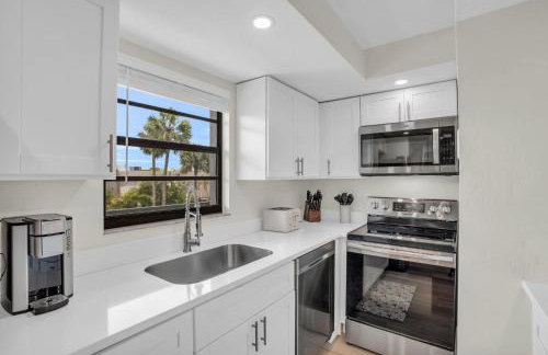 Updated and Beautiful Views - Foto 4