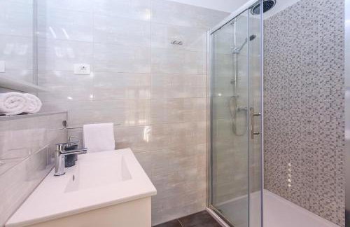 VILLA SKURA private heated pool 32m2, summer kitchen, 4 bedrooms, garden - Photo 21