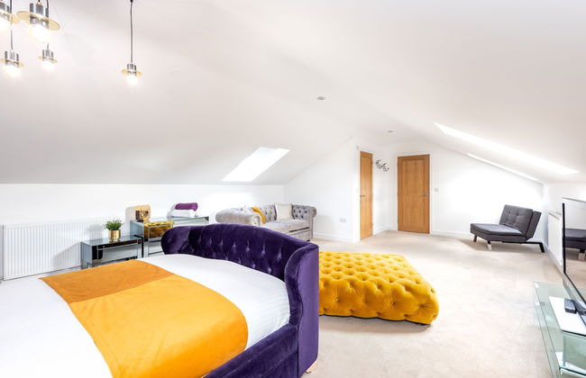 Lincoln 4-beds, Sleeps 13, Hot Tub & Pet Friendly - Foto 5