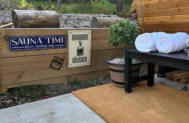 White Pines Lodge- Wooded Retreat - Foto 21