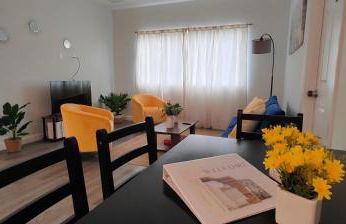 Spacious 3BR-2BA Apt near Downtown-Miami Airport - Foto 1