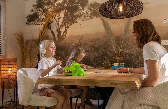 Luxury Lodge With Private Swimming Pool - Photo 22