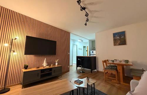 Appartement spacieux et lumineux plein centre vue les arcs - Photo 5