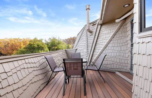 The KingDome - A Unique, Royal Experience with Hot Tub, Rooftop and Views - Foto 72