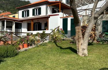 Tropical Garden - Photo 31