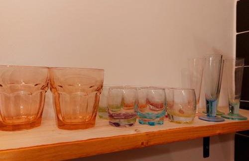 Apartamento completo distancia 350m Chamartin - Photo 45