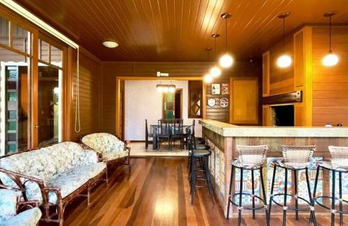 Ampla e luxuosa casa com áreas de lazer - Foto 23