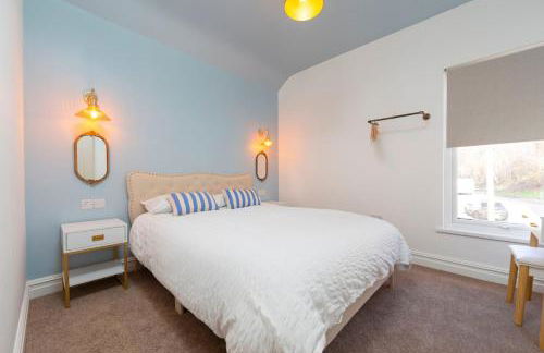 Sleeps 10 House near Bike Park Wales - Photo 9