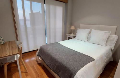 Estudio céntrico con garaje y vistas al mar. - Foto 8