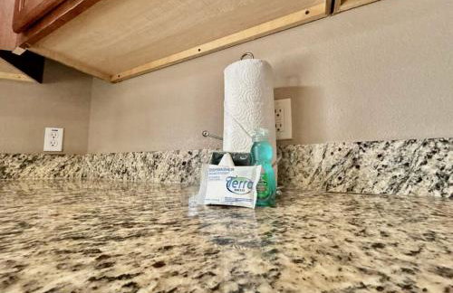 Entire Condo - 3Bed 2Bath- 5 mins to Disney Park - Foto 20