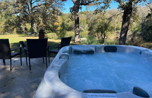 Gated Estate Escape! Three BR - Foto 13