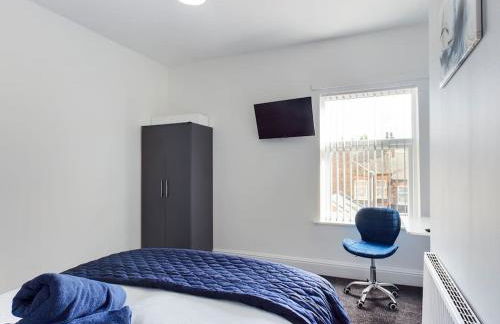 Whitmore House By RMR Accommodations - Newly Refurbed - Modern - Parking - Central - Foto 3