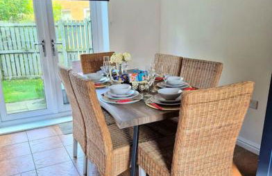 Modern Home2Home - Easy Centre Access & Free Parking - Foto 12