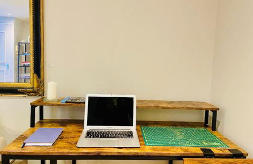 4 Bedroom House Central London - Free Parking - Foto 12