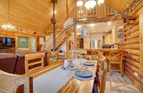 Donnelly Cabin with Private Deck Near Lake Cascade! - Foto 8