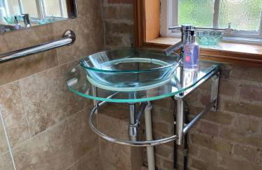 4 BR 2 Bathroom House Parking Garden St Neots Town Centre - Foto 47