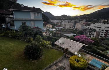 Aconchegante casa com piscina e lazer completo - Foto 23