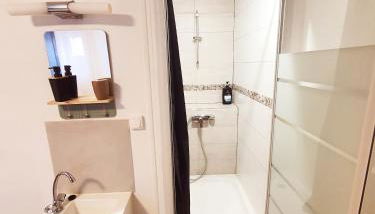 Gîte pour professionnels en déplacement - CENTRE VILLE - Parking gratuit - Foto 2