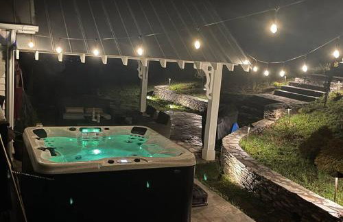 1878 Victorian Farm House near Asheville - Foto 3