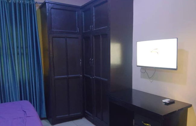 2 Bed-sleeps 4-free Parking-aircon - Foto 5