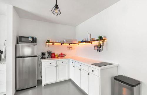 Walk to outlets free designated parking - Foto 24