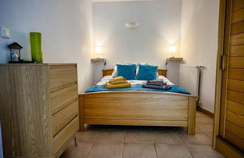 DREAM HOLIDAY 26 - Charmant T2 4 Pers 38m2 Terrasse de 14m2- Clim, Wifi, Parking - Sur RN7 au calme - au cœur de Livron sur Drôme à 5Km l'Autouroute Proximité A7 - Foto 35