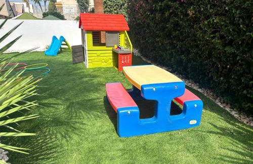 Luxury villa with large swimming pool and outdoor area - Foto 31