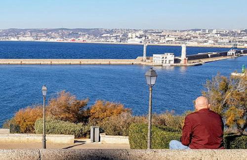 Sunny Stylish Spacious Loft in Old-Port - Foto 60