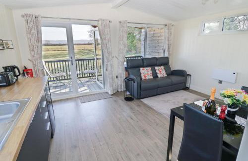 Cotswold View 4 - Photo 3