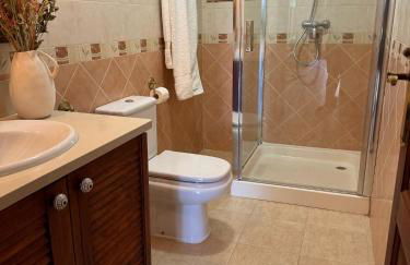 Tranquil Mallorca Villa Seaside Getaway with Pool - Foto 4