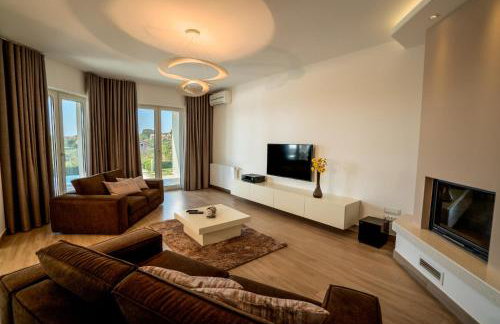 Villa Silvia for 10 people with infinity pool and large playground - Foto 4