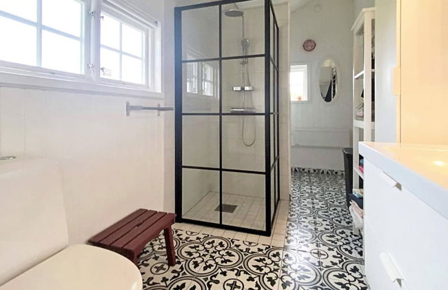 8 Person Holiday Home in Vackelsang - Photo 9