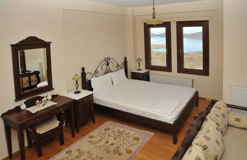 Anthemion - Photo 37