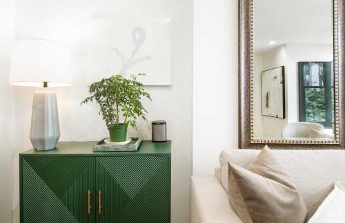 Designer Home in Diplomat District - Foto 3