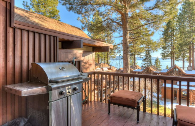 Crystal Shores Villa Lake Views & Hiking - Photo 20