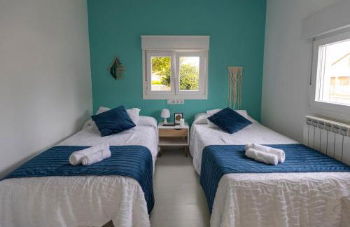 Villa Las Catedrales - Frente a la playa - Amplio jardín - Piscina - Foto 20