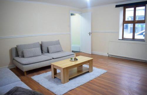 3-bedroom house for contractors in Birstall, Leeds - Foto 40