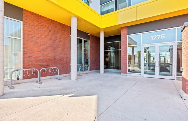 Bright Suites Finch West - Foto 39