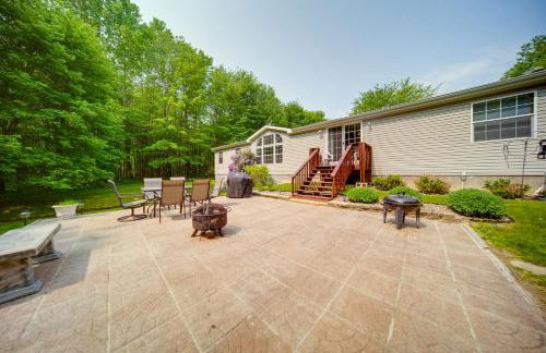 Secluded Ohio Getaway on 65 Acres! - Foto 1